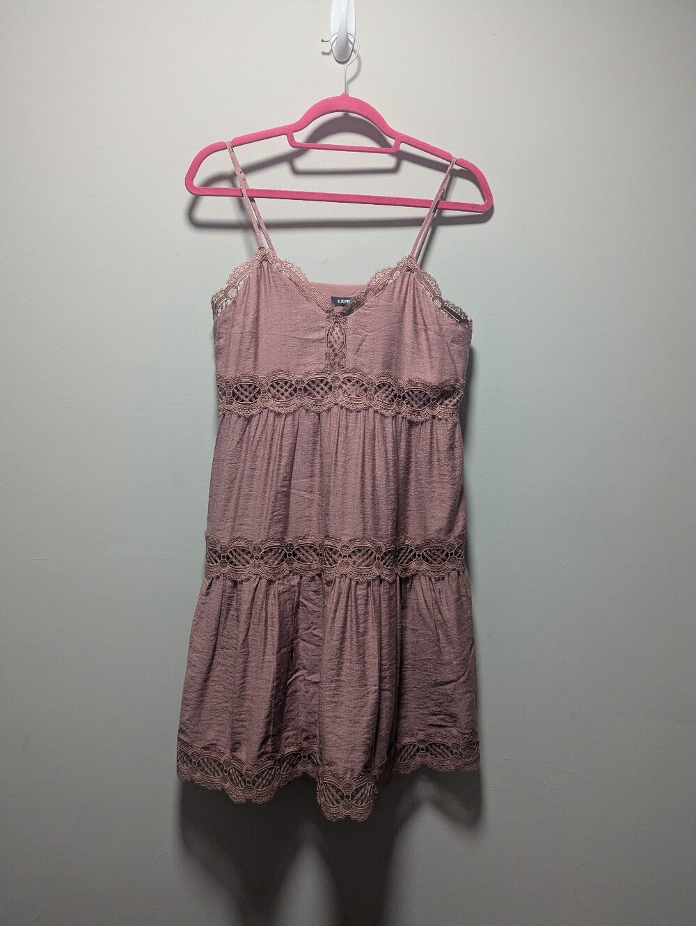 Express Lace Trim Mauve Spaghetti Strap Dress
